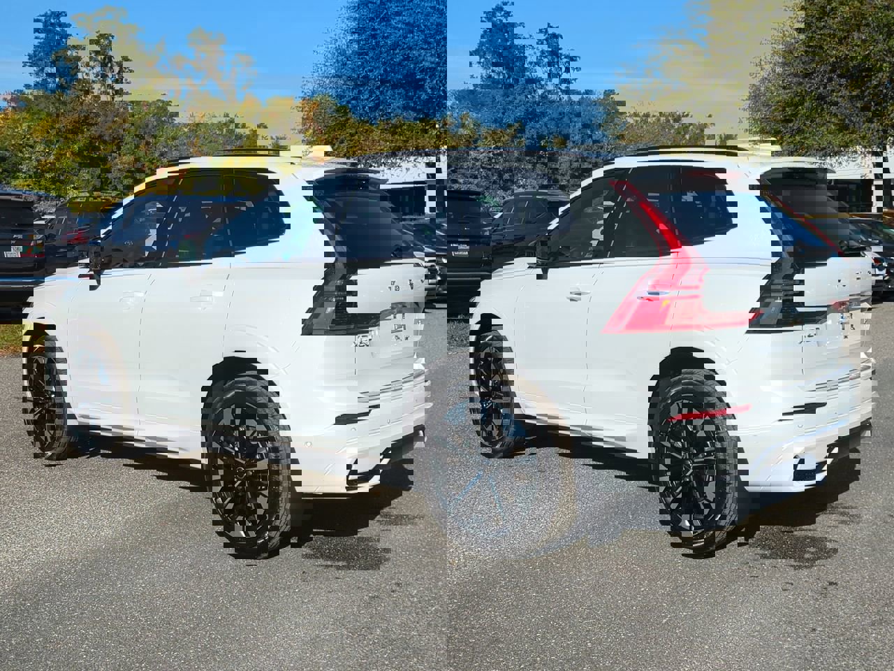 New 2026 Volvo XC60 B5 Plus w/ Protection Package Premier image 6