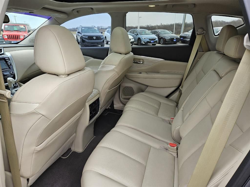 Used 2018 Nissan Murano Platinum image 24