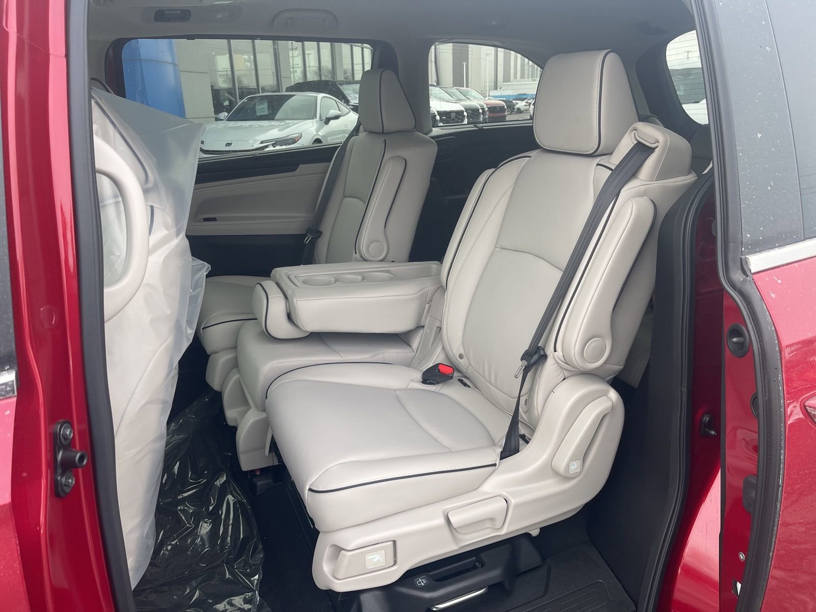 New 2026 Honda Odyssey Touring image 19