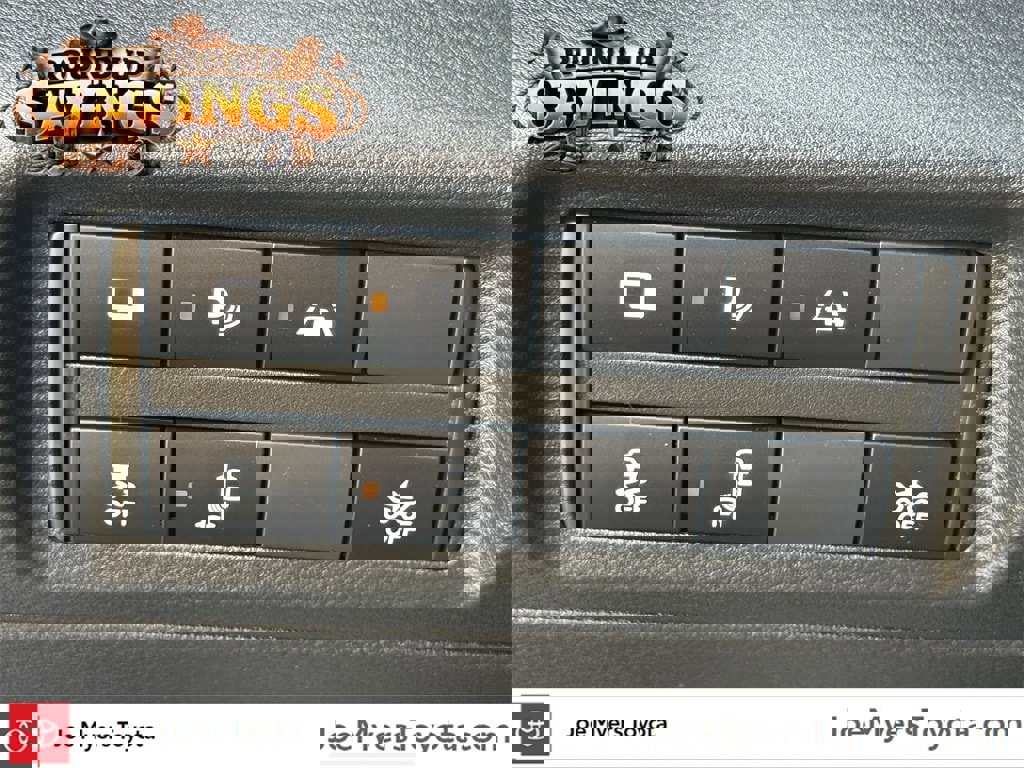 Used 2021 Nissan Kicks S image 25