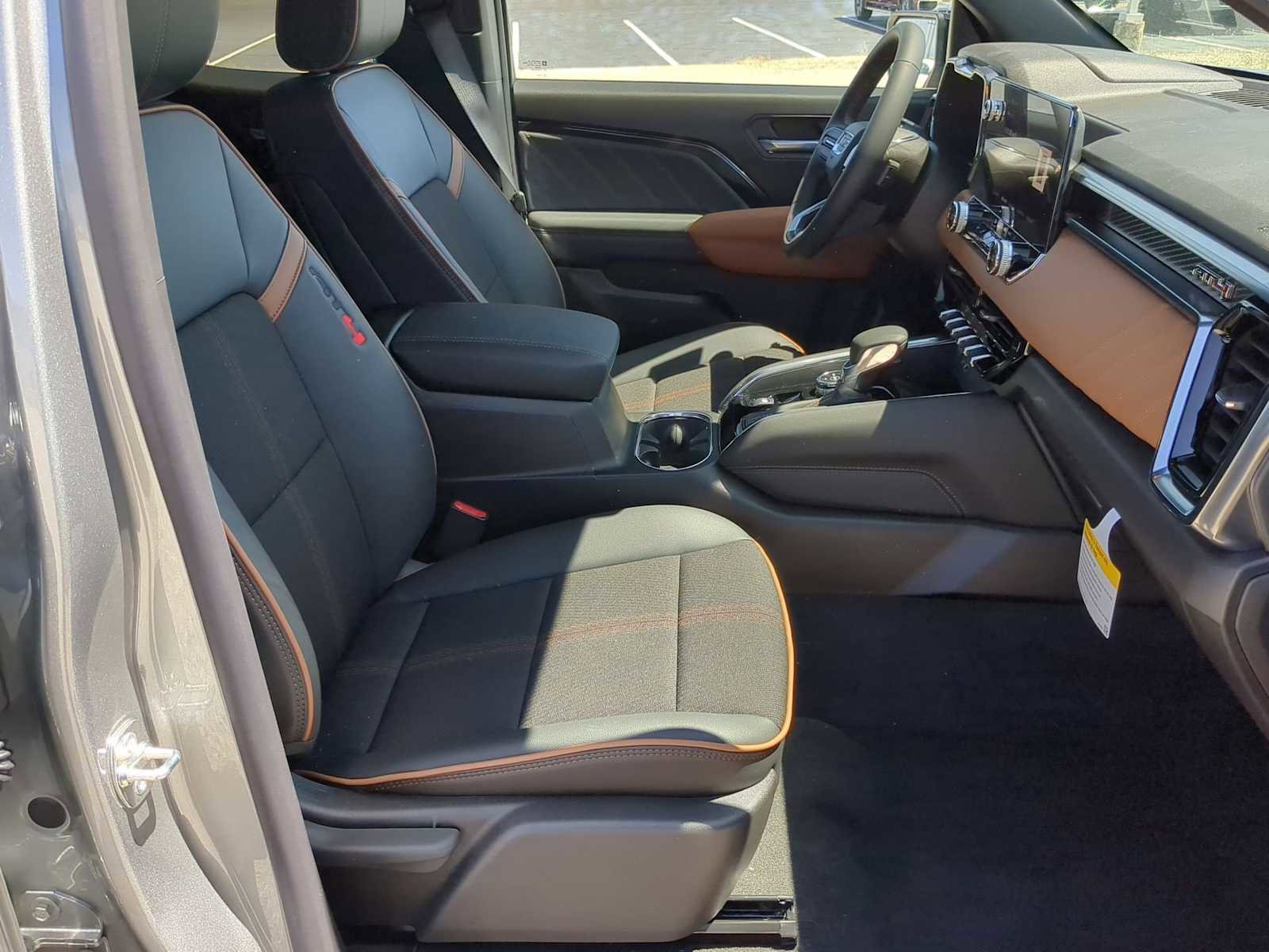 New 2026 GMC Canyon AT4 w/ Nightfall Essentials Package AWD/4WD image 28