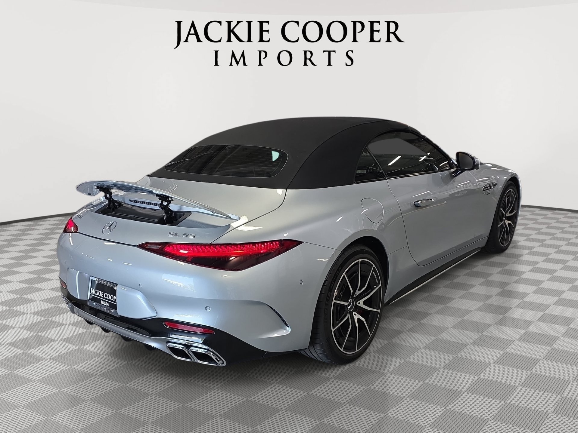Used 2022 Mercedes-Benz SL 55 AMG 4MATIC image 5