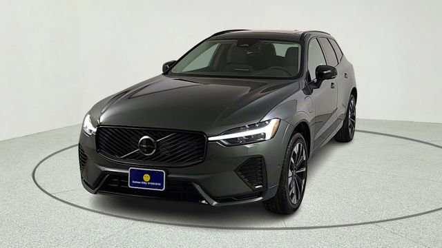 New 2026 Volvo XC60 T8 Plus w/ Climate Package AWD/4WD image 2