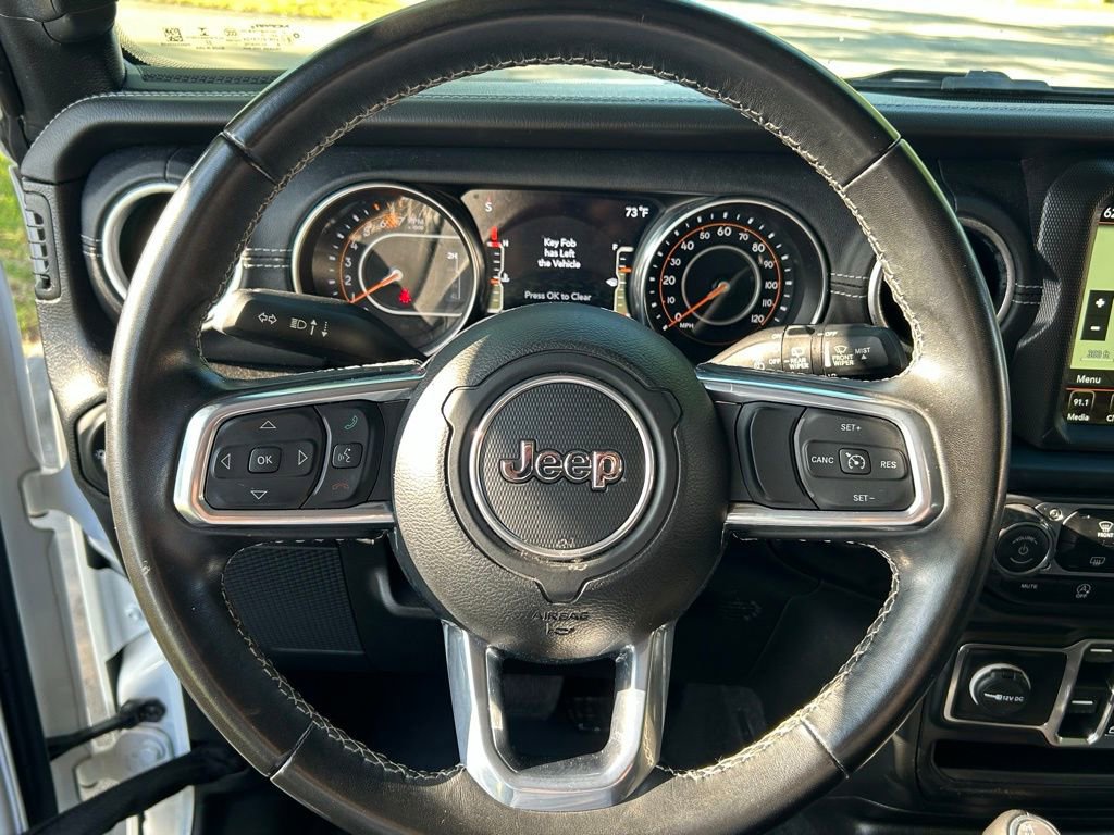 Used 2022 Jeep Wrangler Unlimited Sahara AWD/4WD image 19