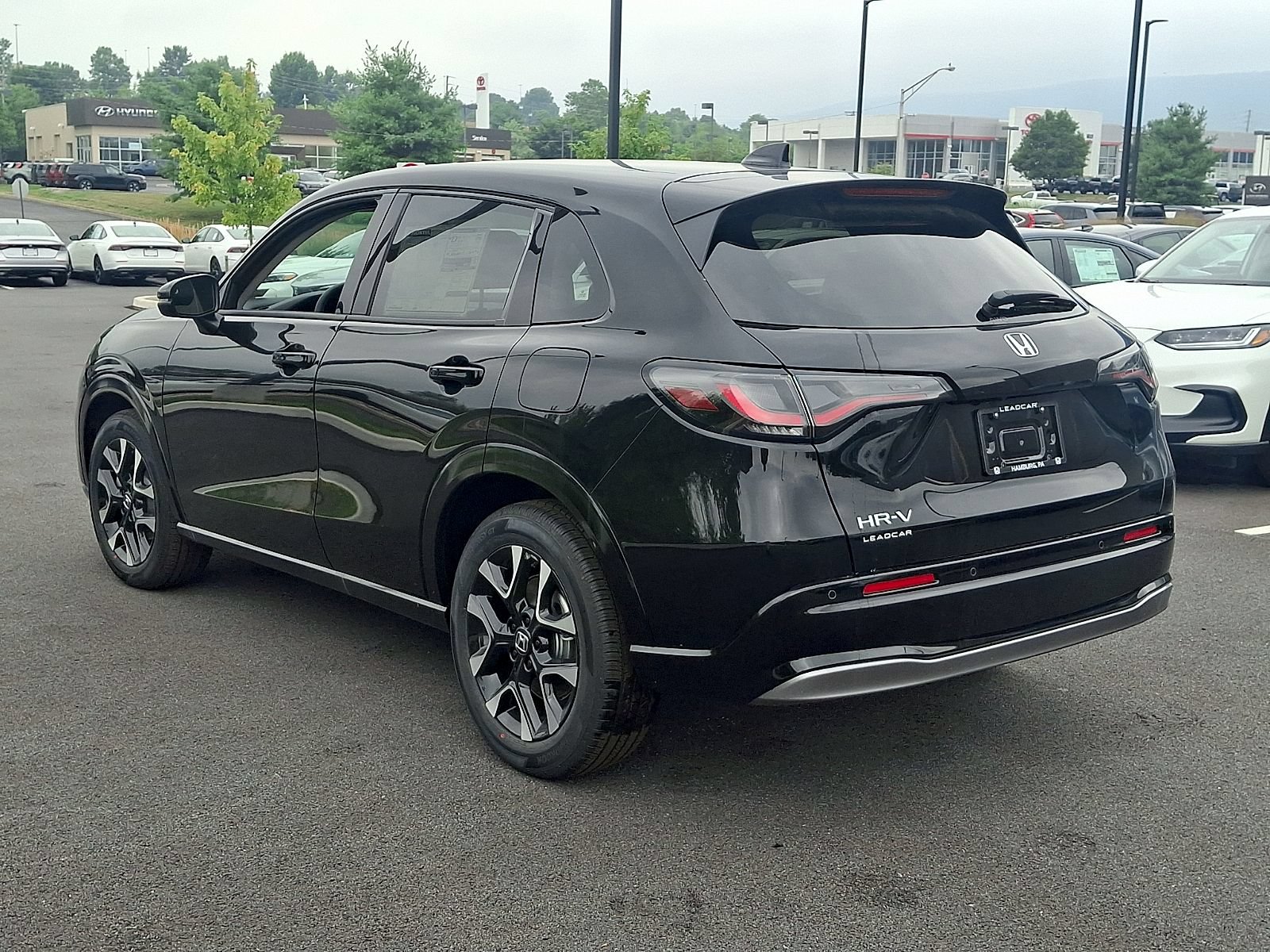 New 2026 Honda HR-V EX-L image 3