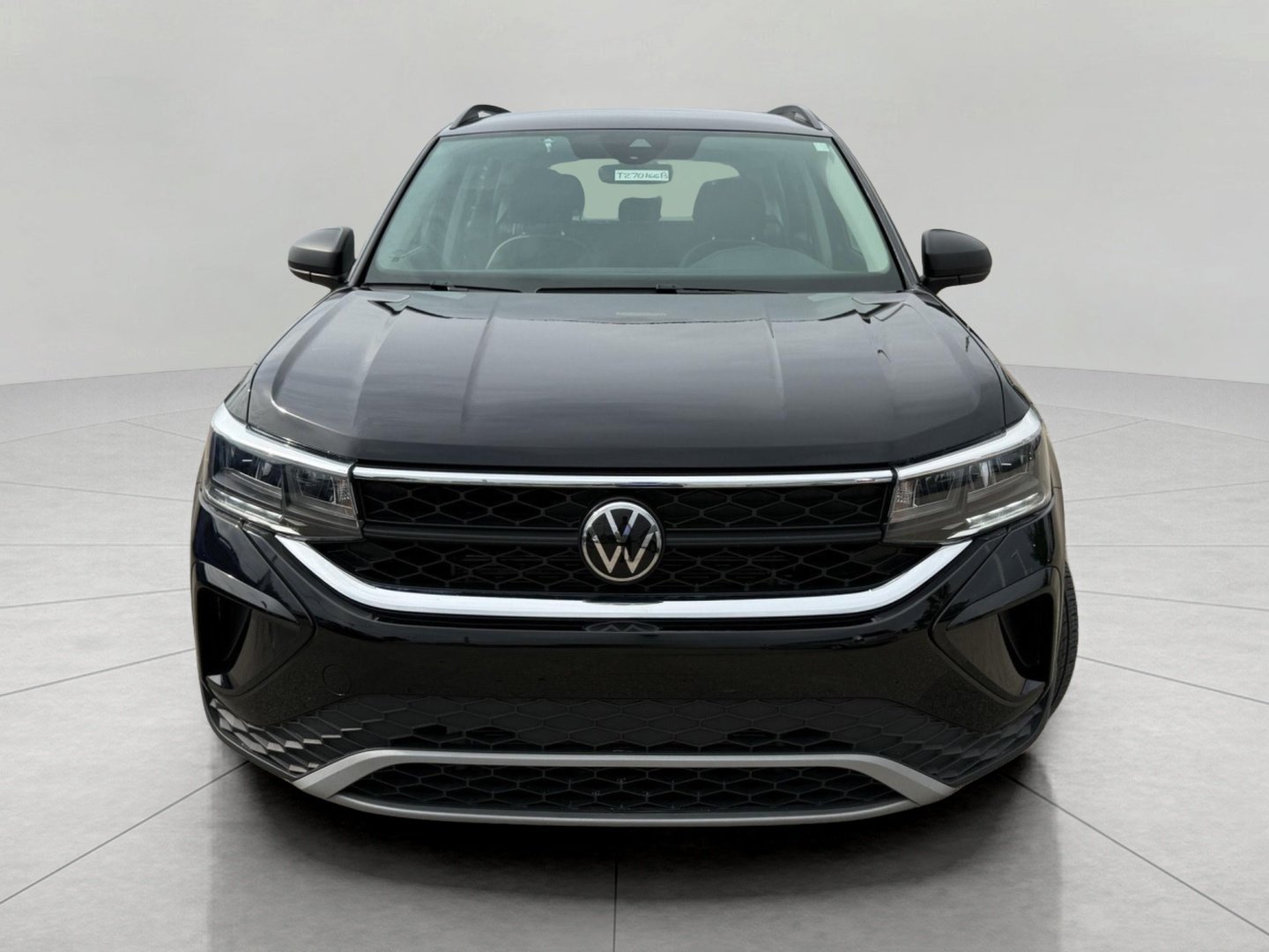 Used 2023 Volkswagen Taos S w/ Driver Assistance Package AWD/4WD image 4