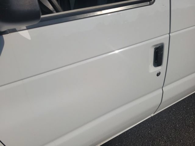 Used 2014 Ford E-350 and Econoline 350 Super Duty RWD image 18