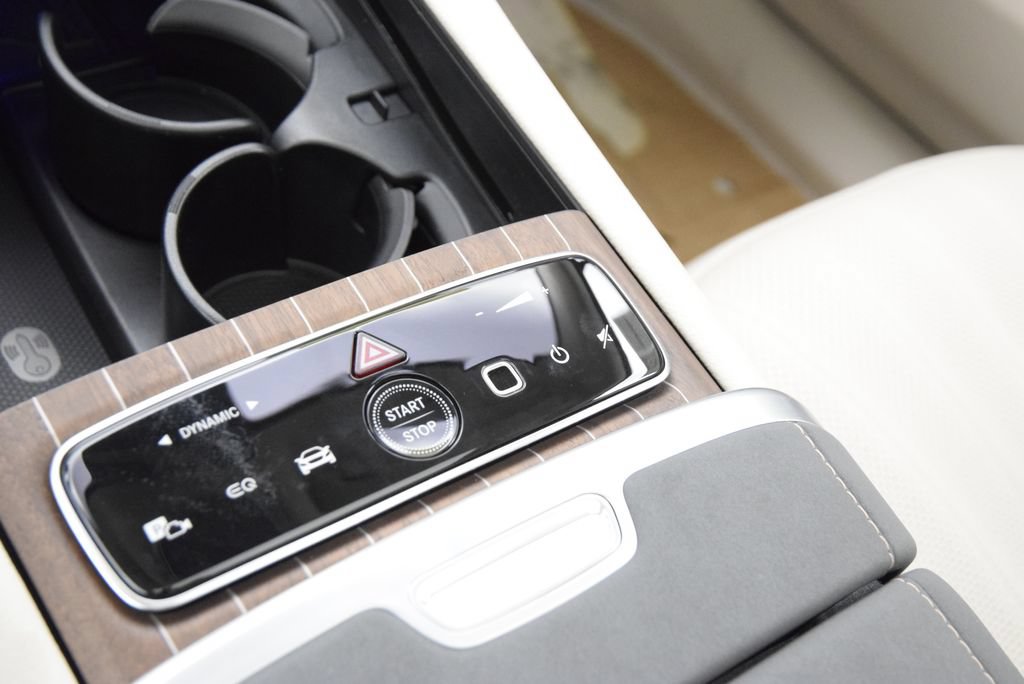 New 2026 Mercedes-Benz EQS 400 4MATIC SUV image 26