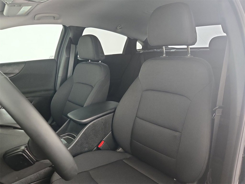 Used 2025 Chevrolet Malibu RS image 24