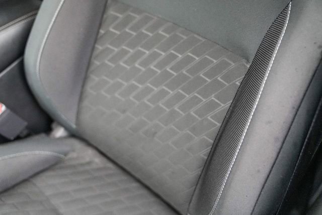 Used 2023 Nissan Kicks SV image 25