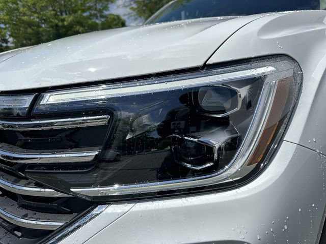 New 2025 Volkswagen Atlas SE AWD/4WD image 9