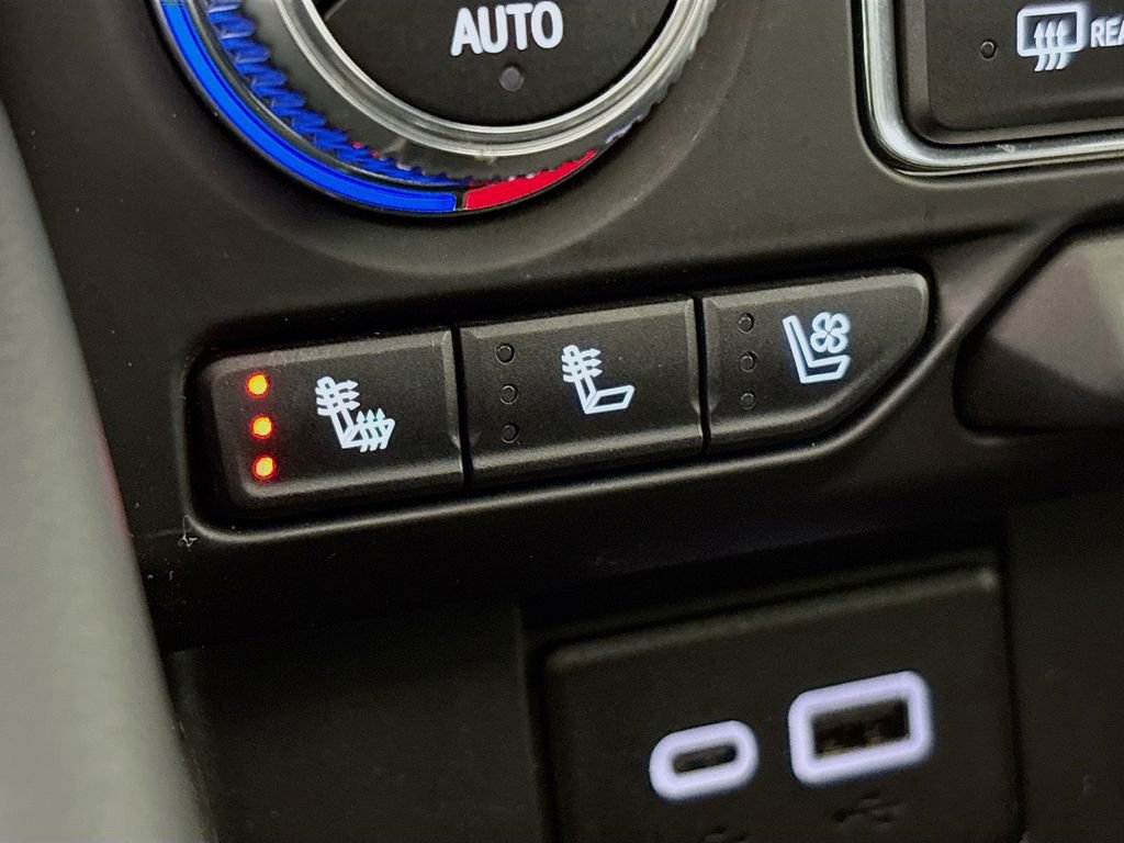 Certified 2024 GMC Yukon XL AT4 w/ Technology Package image 24