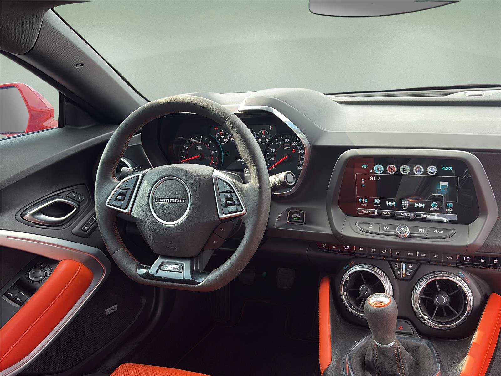 Used 2018 Chevrolet Camaro SS w/ Hot Wheels Edition RWD image 9