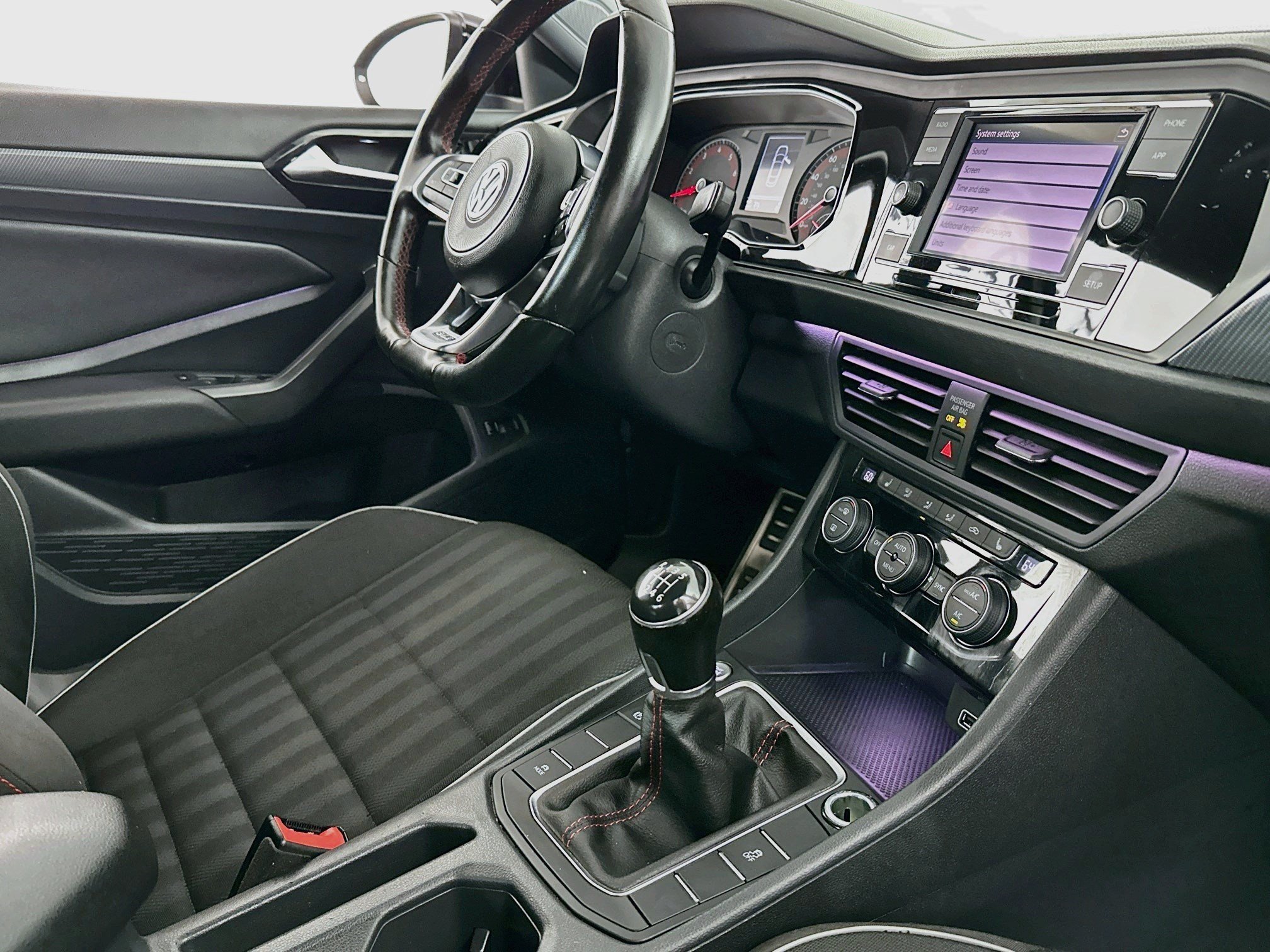 Used 2019 Volkswagen Jetta GLI FWD image 30