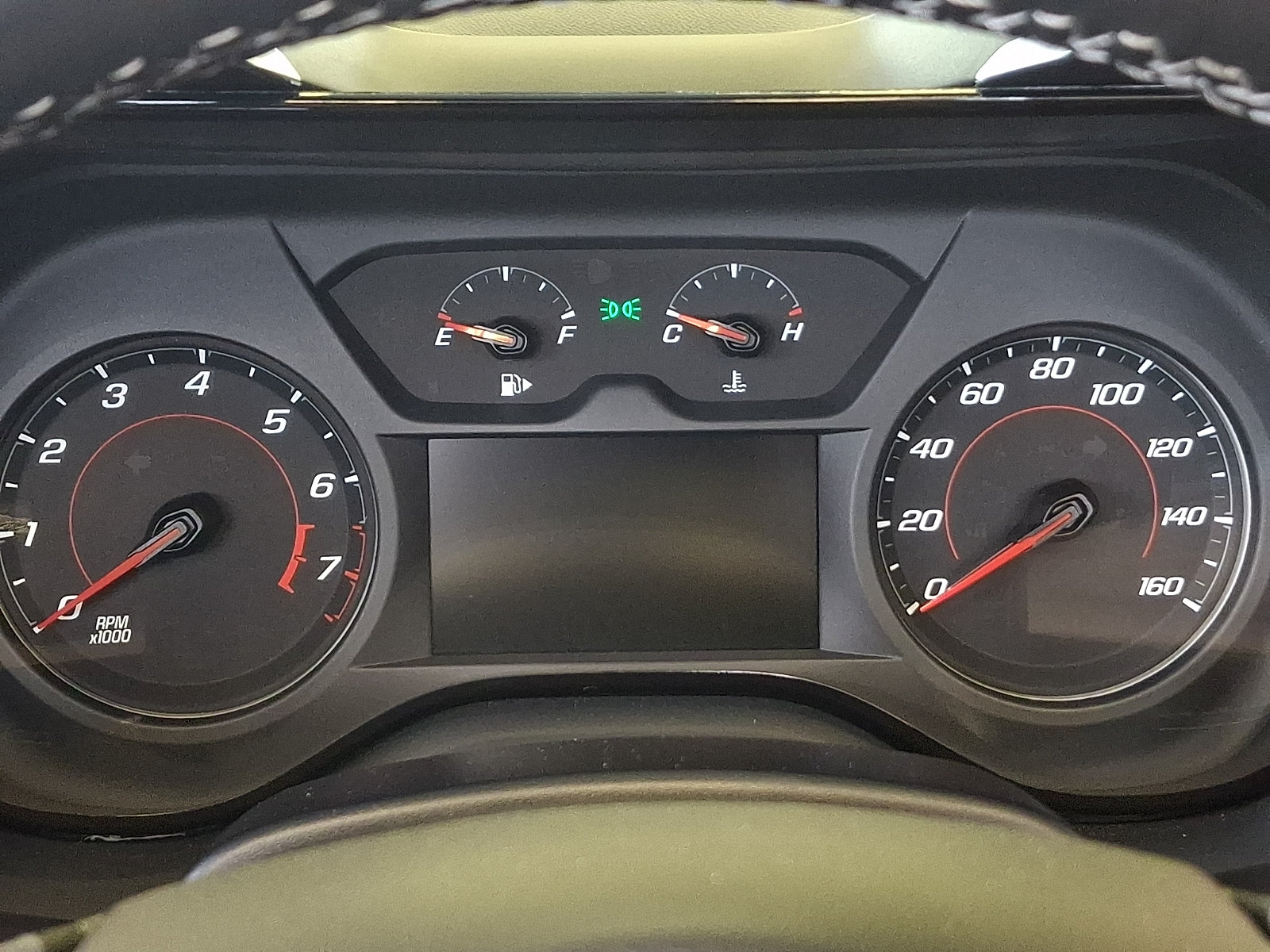 Used 2024 Chevrolet Camaro LT RWD image 19