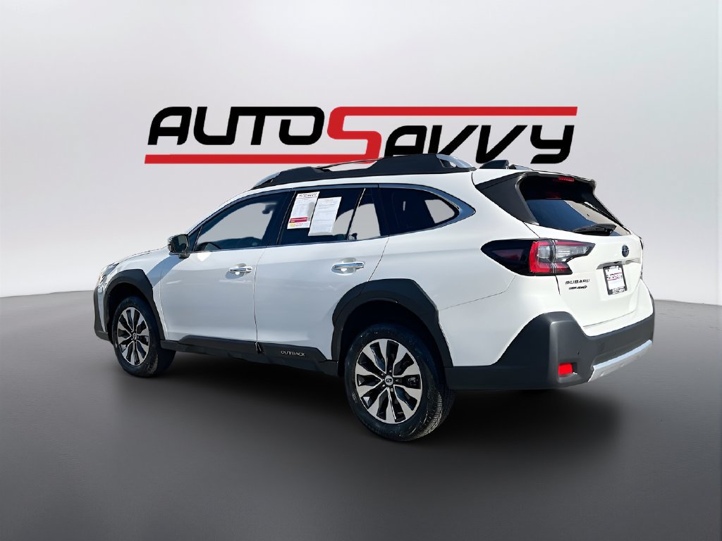 Used 2025 Subaru Outback Touring XT AWD/4WD image 5
