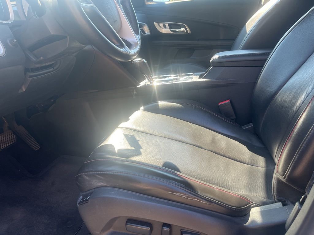 Used 2016 Chevrolet Equinox LTZ w/ Enhanced Convenience Package image 14