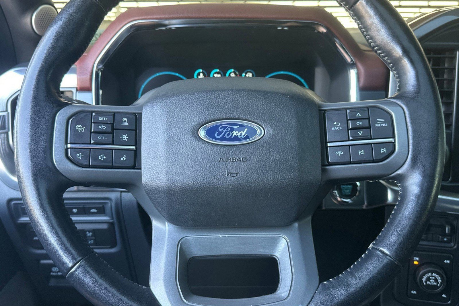 Used 2022 Ford F150 Lariat w/ Equipment Group 502A High AWD/4WD image 17