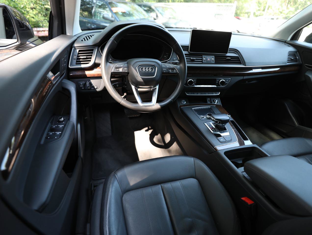 Used 2020 Audi Q5 2.0T Premium Plus w/ Premium Plus Package AWD/4WD image 17