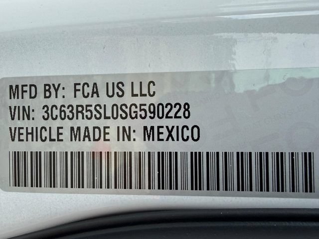 New 2025 RAM 2500 Limited AWD/4WD image 32