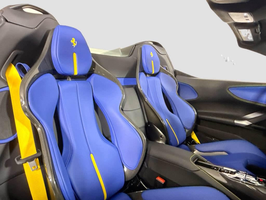 Used 2025 Ferrari SF90 Spider AWD/4WD image 4