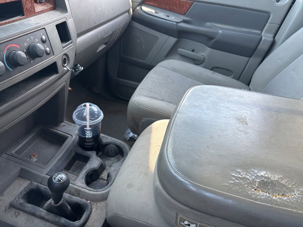 Used 2006 Dodge Ram 2500 Truck SLT image 15