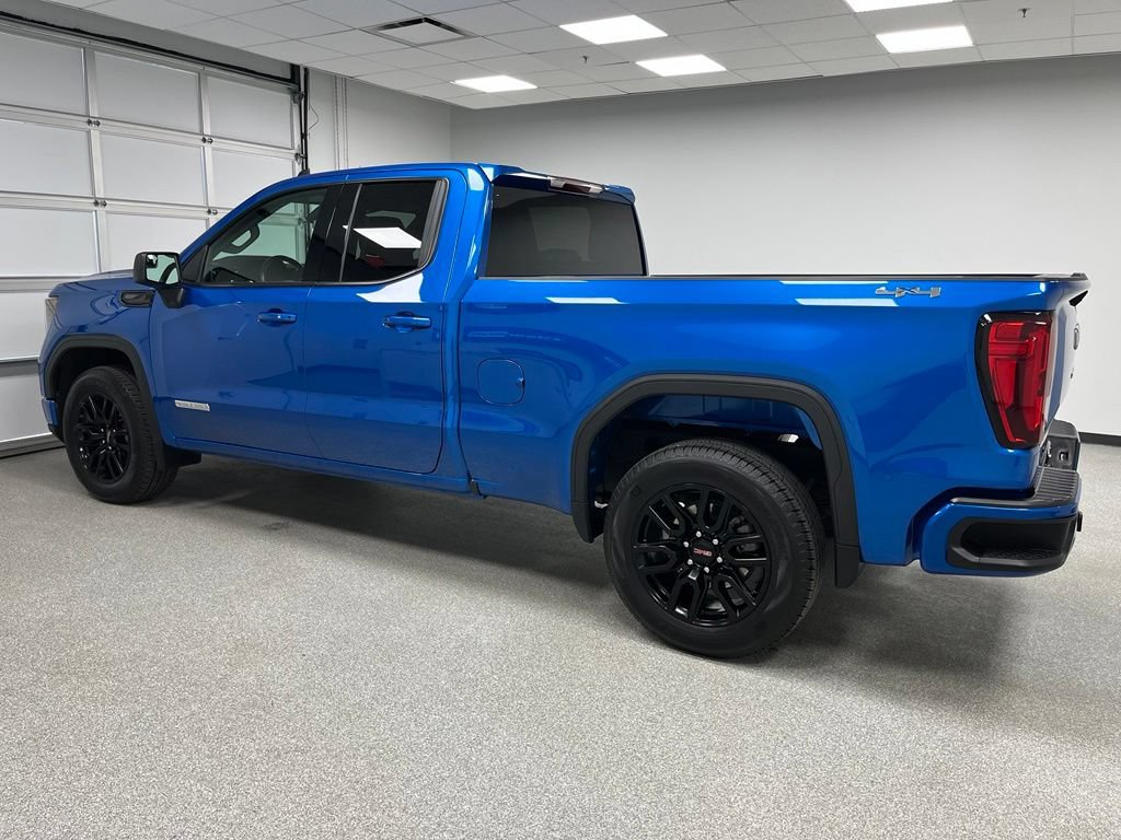 Used 2024 GMC Sierra 1500 Elevation AWD/4WD image 7