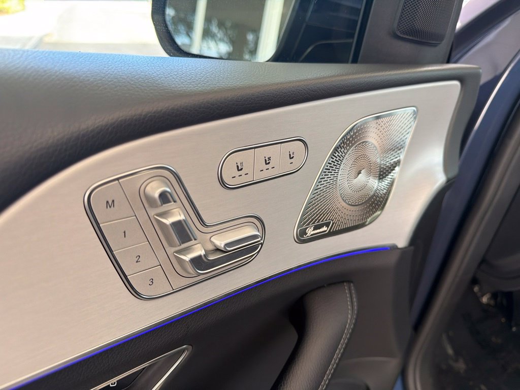 Used 2026 Mercedes-Benz GLE 350 4MATIC w/ Winter Package image 44