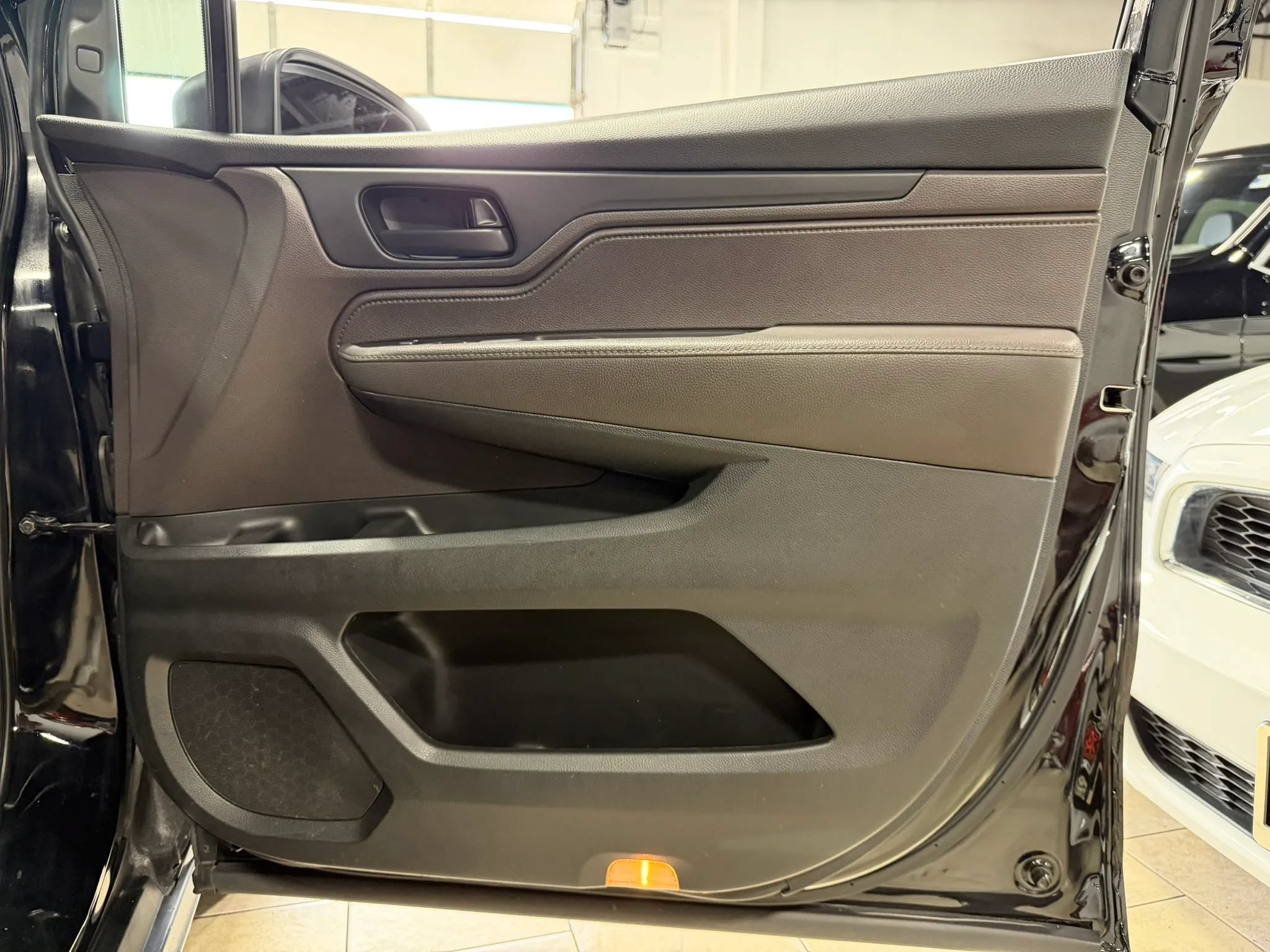 Used 2018 Honda Odyssey EX-L image 32