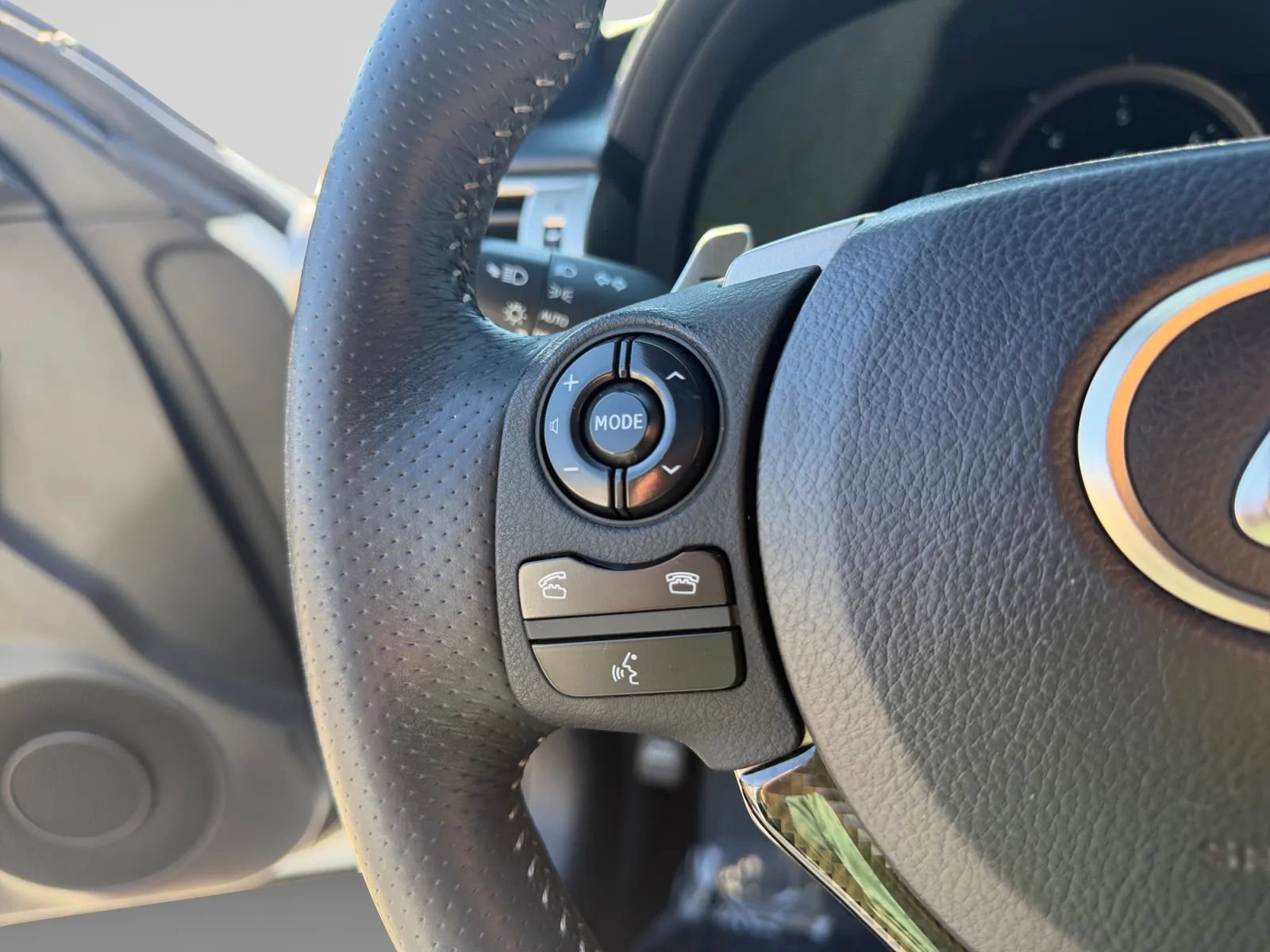 Used 2014 Lexus IS 250 w/ F-Sport Package RWD image 22