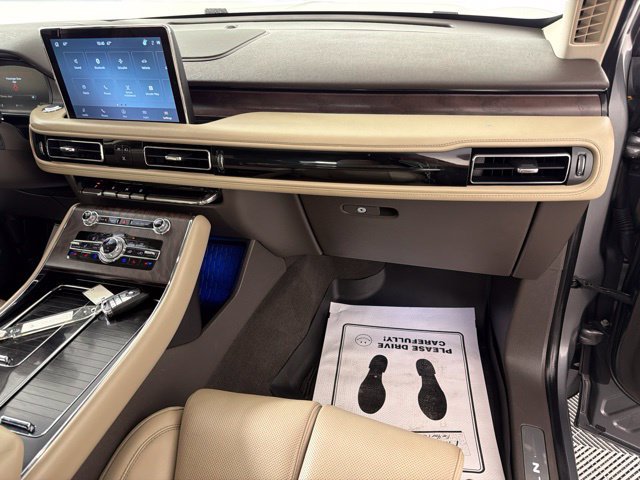 Used 2023 Lincoln Aviator Reserve w/ Equipment Group 201A AWD/4WD image 33