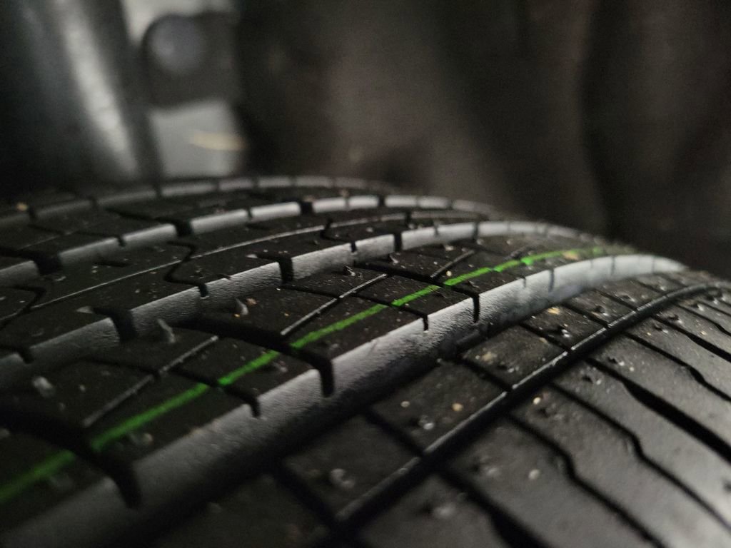 Used 2021 Ford Escape SE image 11