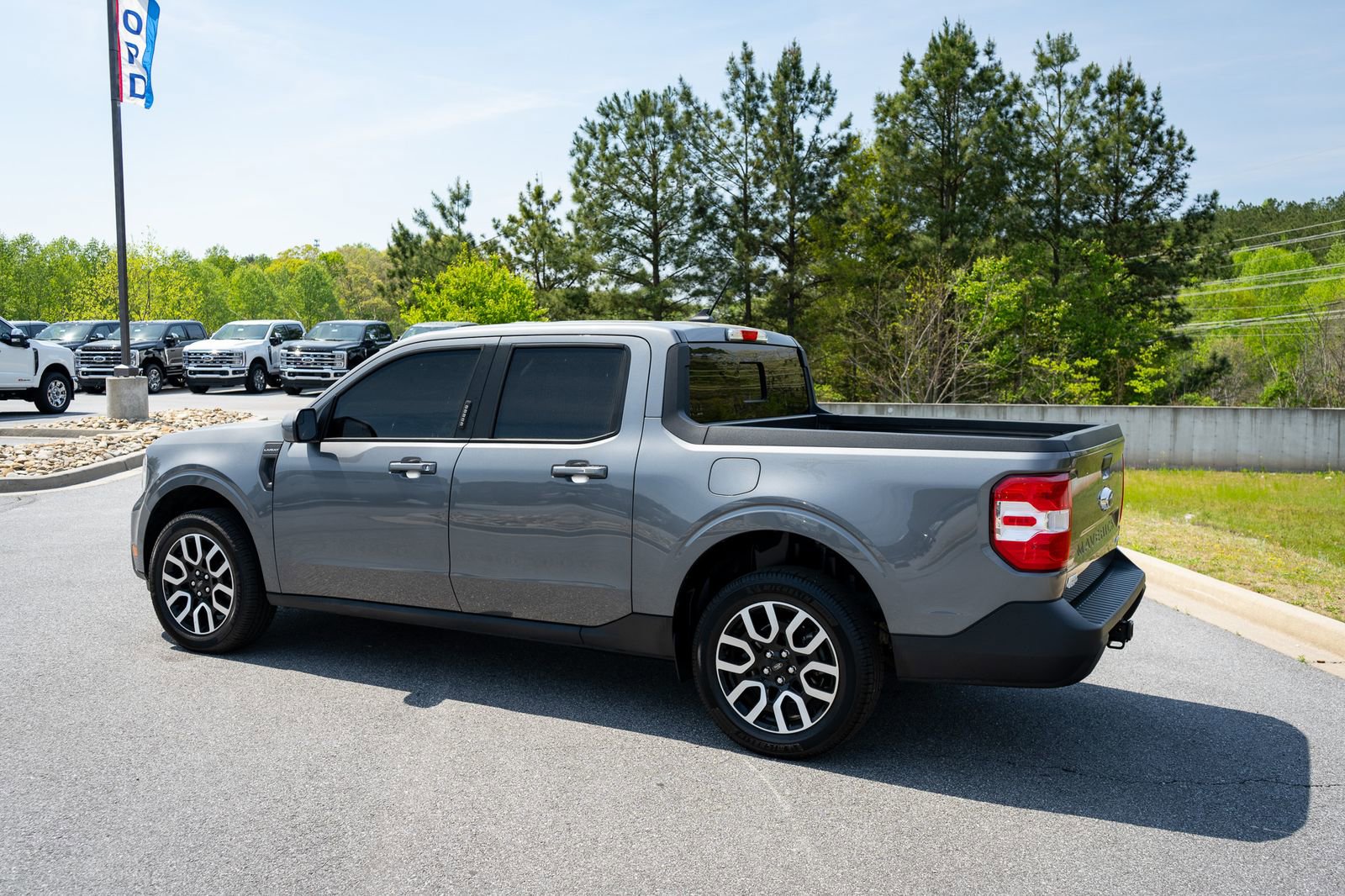 Used 2022 Ford Maverick Lariat w/ Equipment Group 500A Standard AWD/4WD image 7