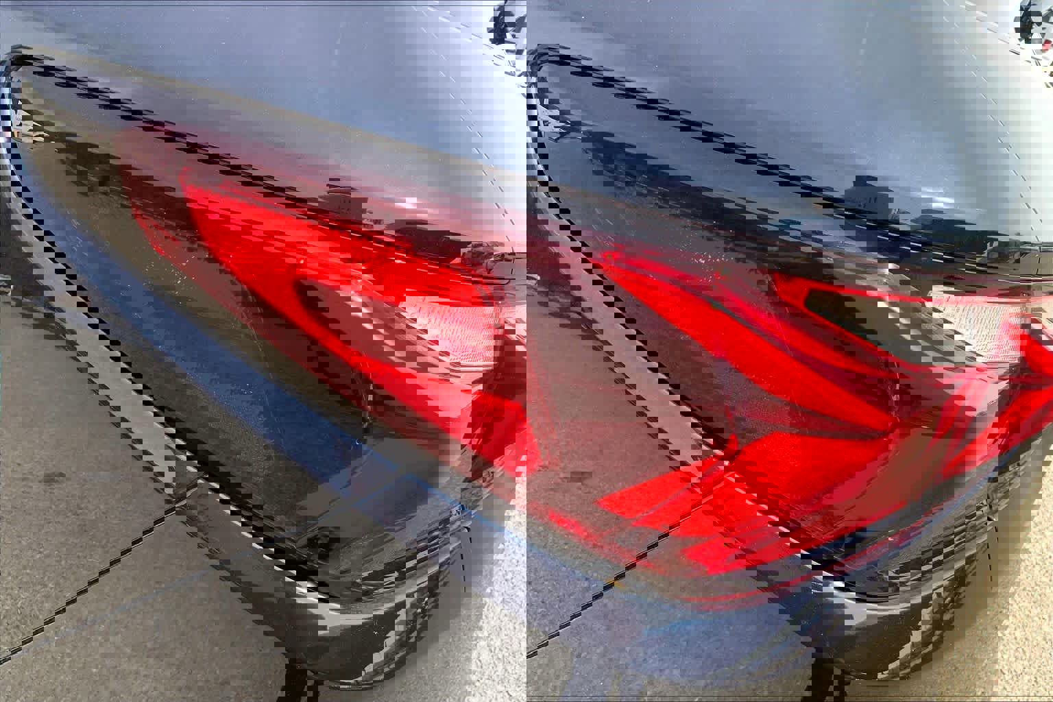 Used 2020 Chevrolet Blazer LT image 29