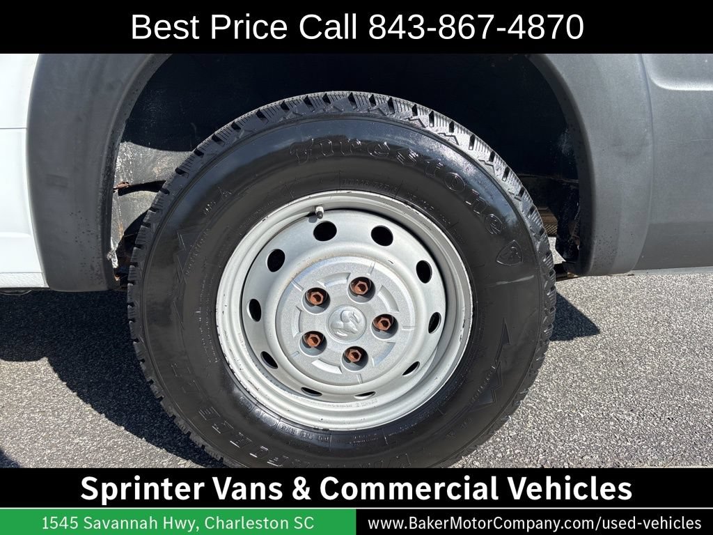 Used 2019 RAM ProMaster 3500 w/ Premium Appearance Group FWD image 16