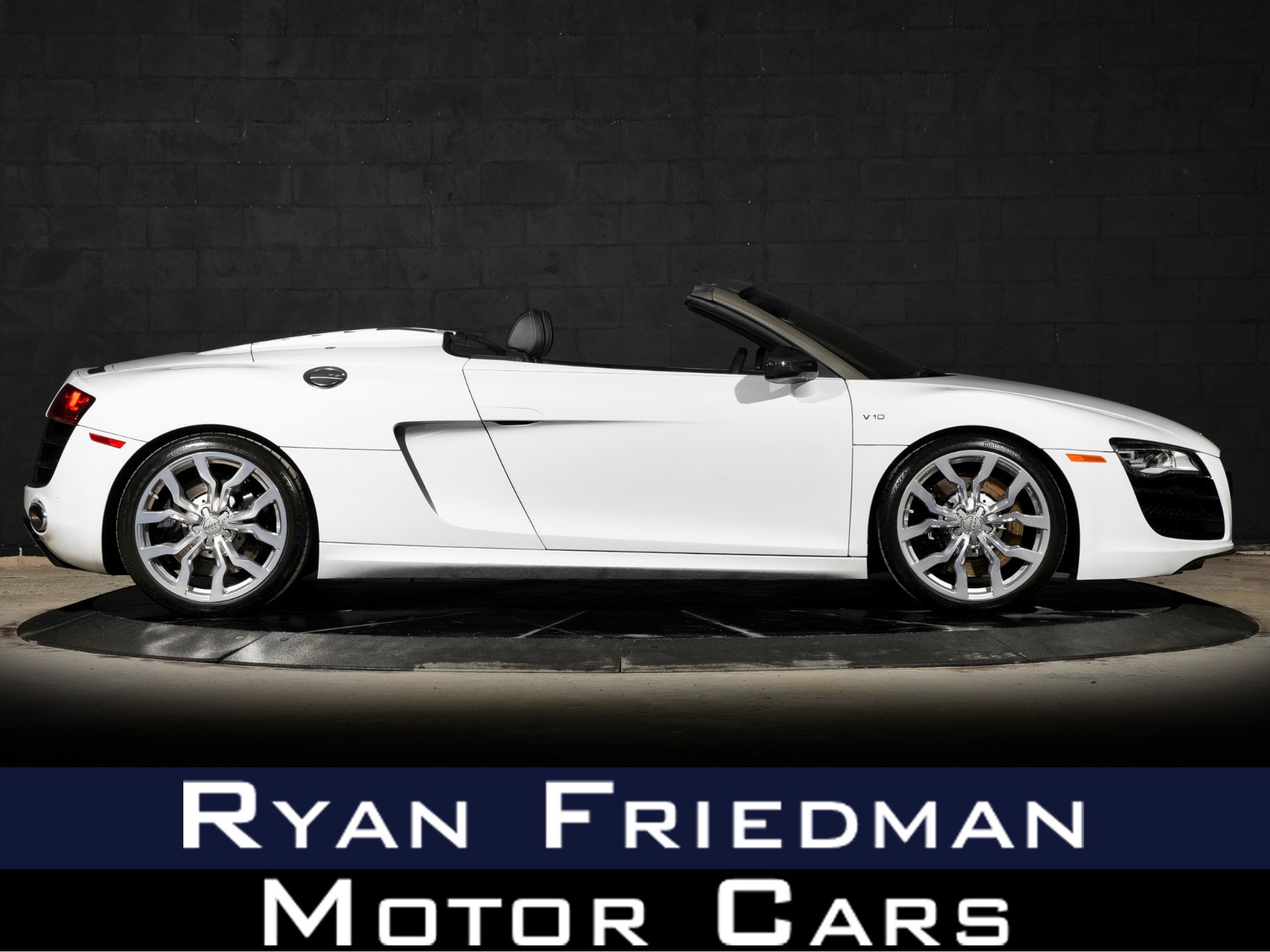 Used 2011 Audi R8 V10 AWD/4WD image 1
