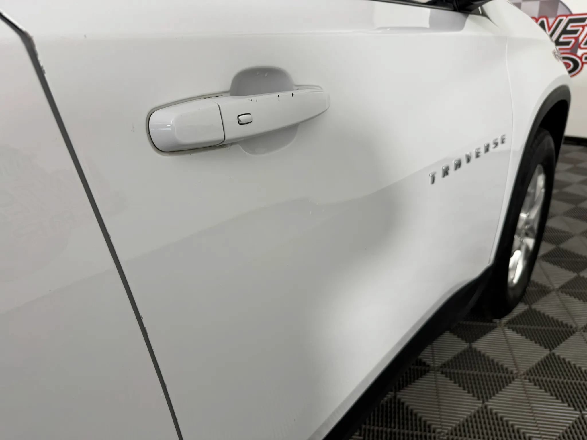 Used 2021 Chevrolet Traverse LS w/ LPO, Floor Liner Package FWD image 30