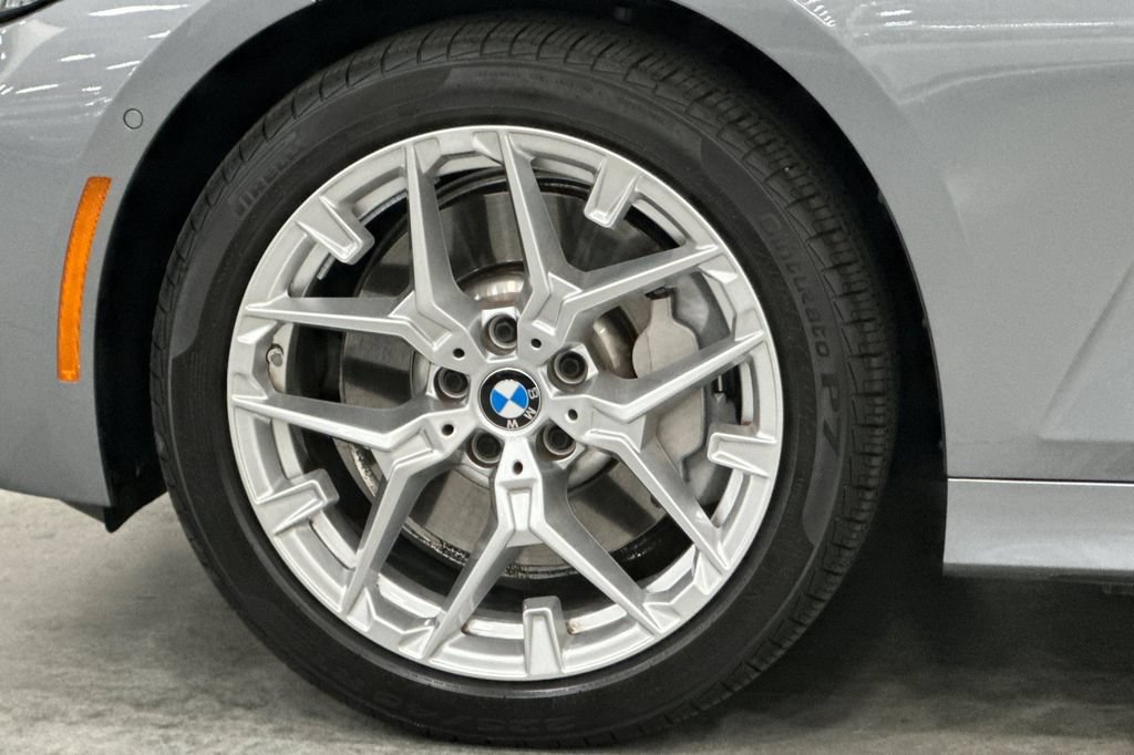 Used 2026 BMW 330i Sedan w/ Premium Package RWD image 34