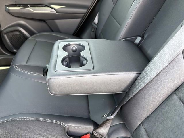 Used 2025 Chevrolet Equinox EV LT w/ Convenience Package image 22