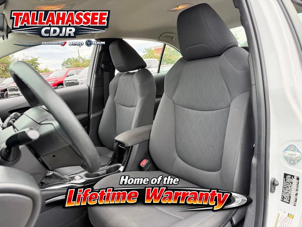 Used 2022 Toyota Corolla LE FWD image 12