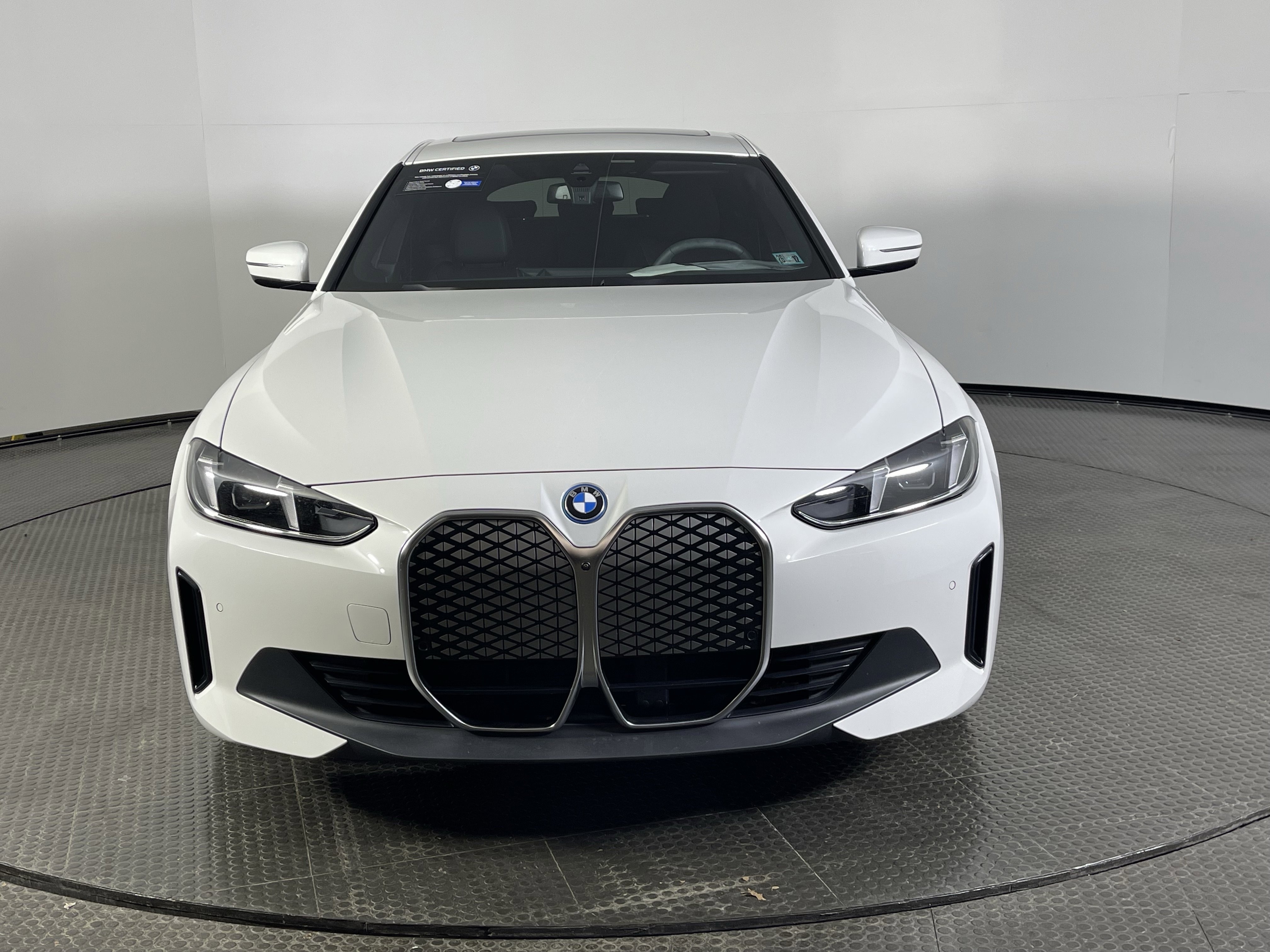 Certified 2025 BMW i4 xDrive40i w/ M Sport Package image 2