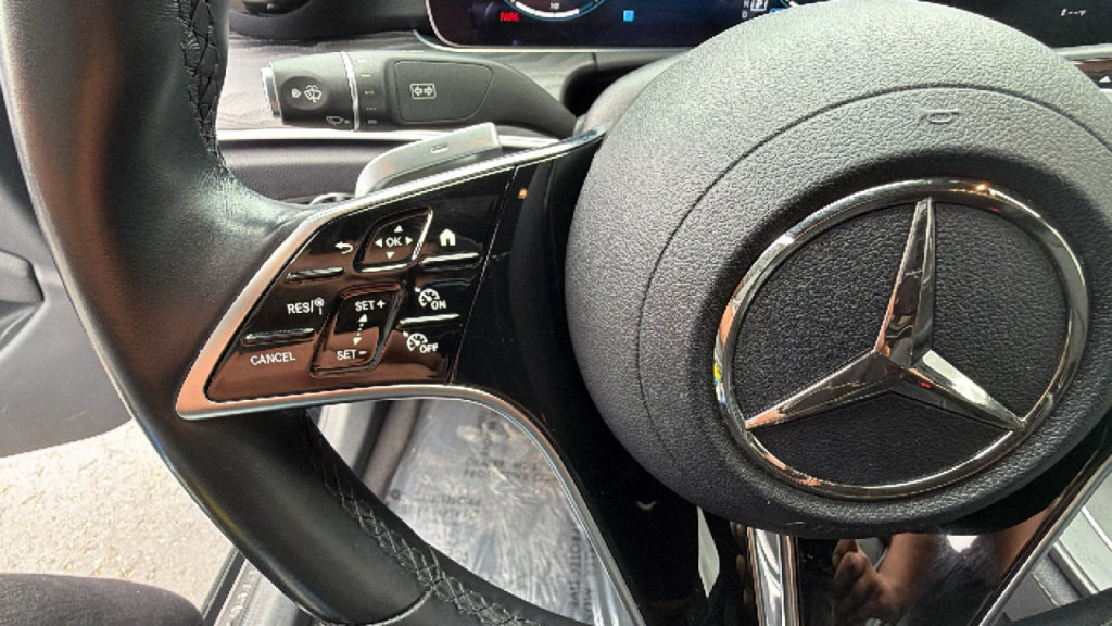 Used 2023 Mercedes-Benz E 350 Sedan image 19