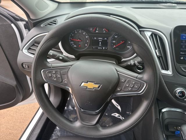 Used 2024 Chevrolet Malibu LT image 15