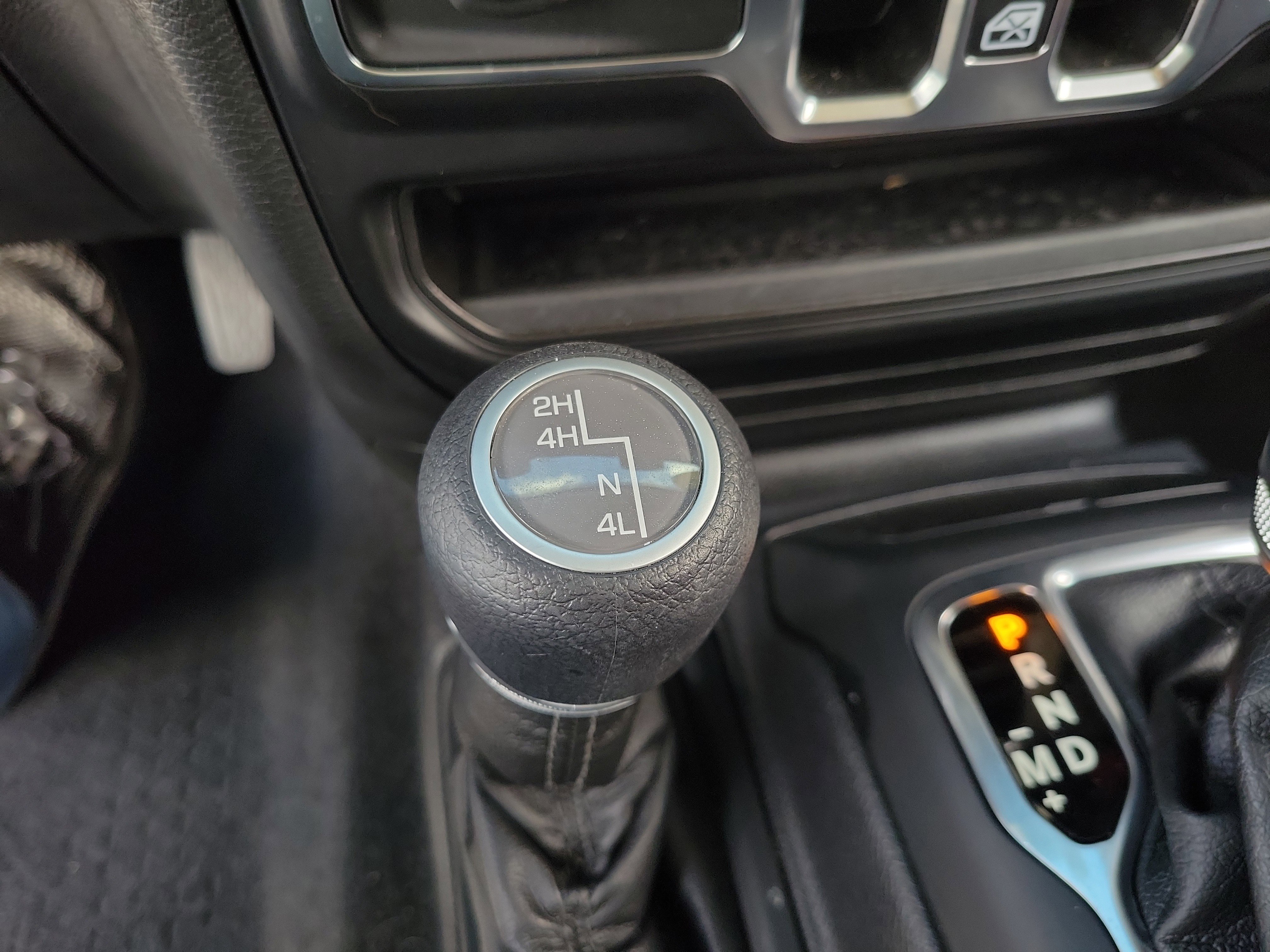 Used 2021 Jeep Gladiator Sport image 28
