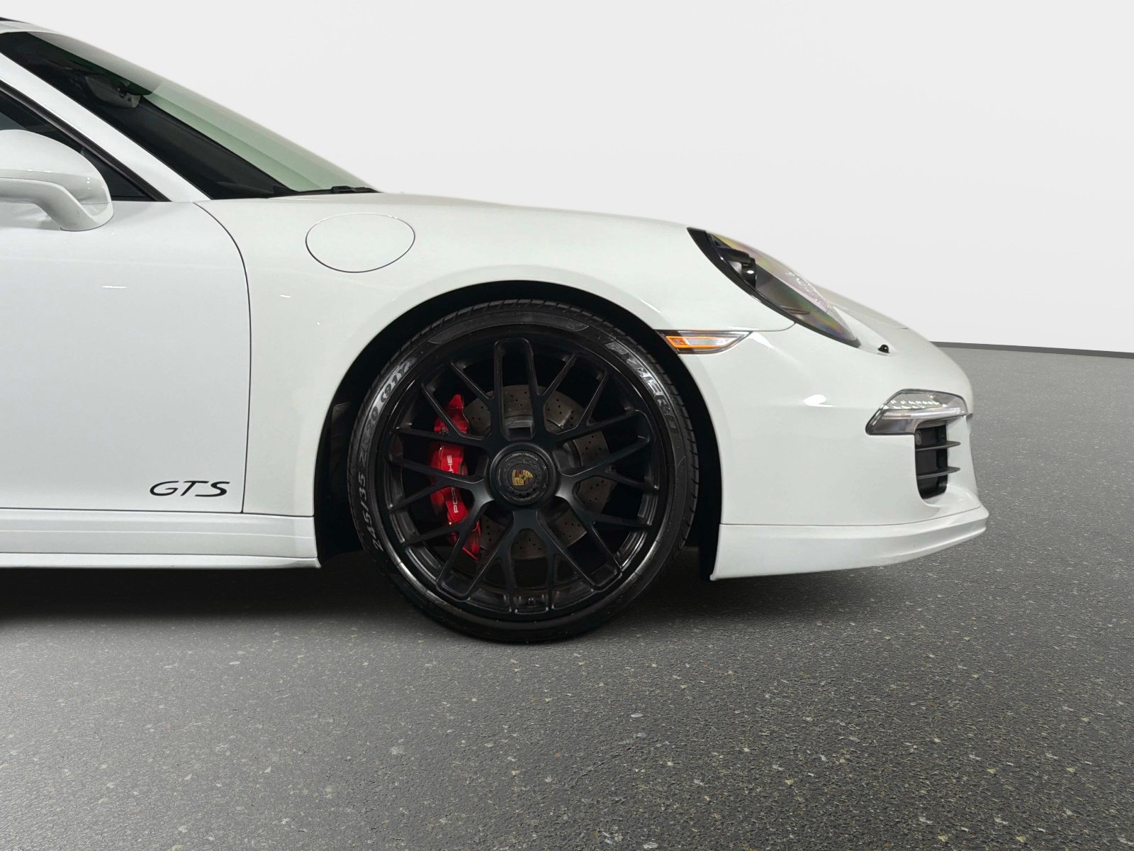 Used 2015 Porsche 911 Carrera 4 GTS AWD/4WD image 4