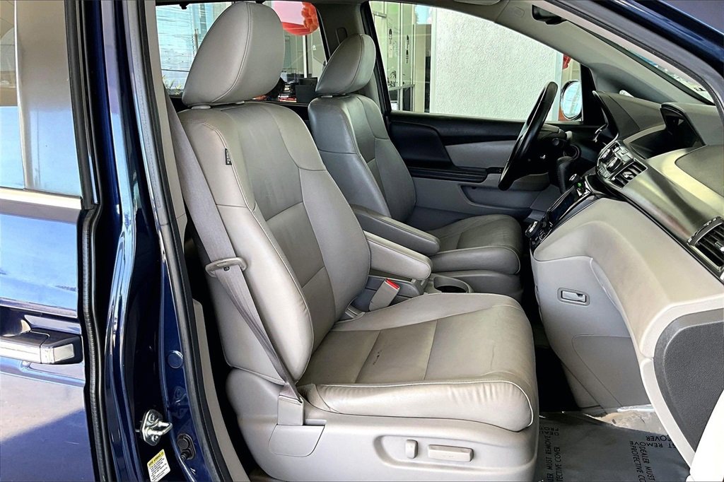 Used 2014 Honda Odyssey Touring image 30