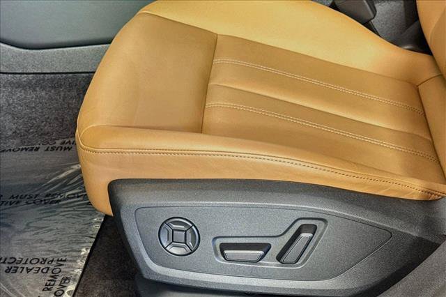 Used 2025 Audi A5 2.0T Premium w/ Convenience Package AWD/4WD image 16