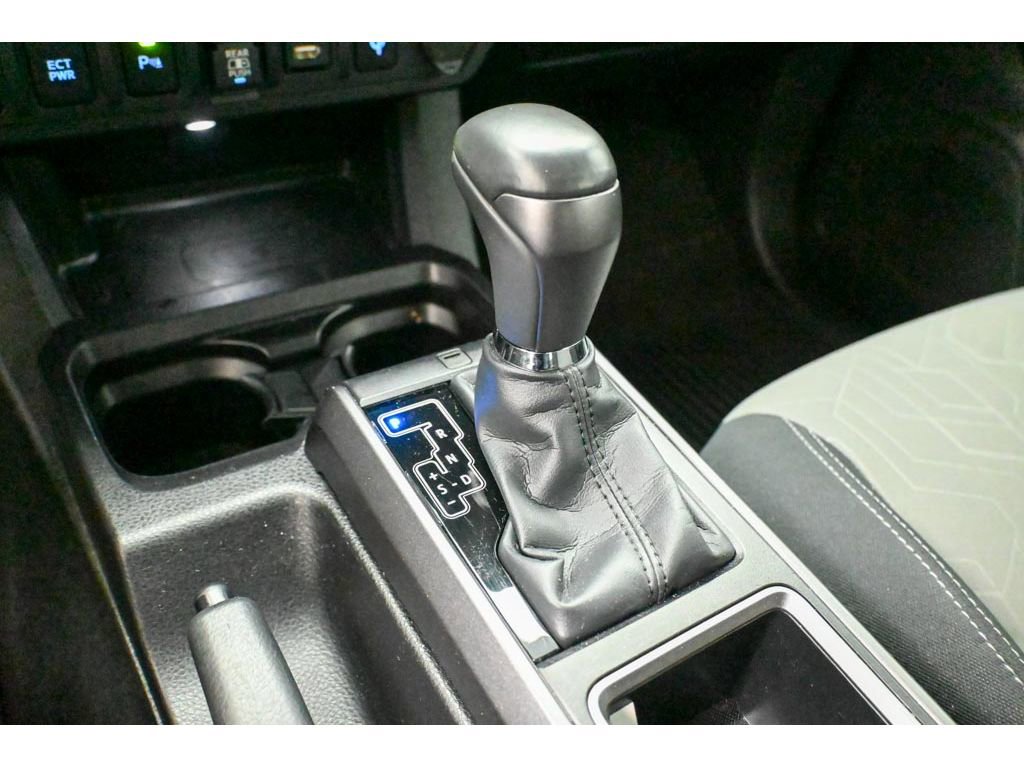 Used 2023 Toyota Tacoma TRD Off-Road image 41