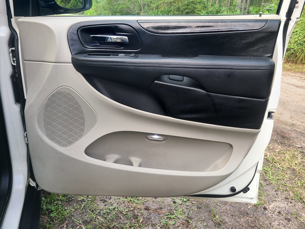 Used 2012 RAM C/V w/ PWR Window Group image 22