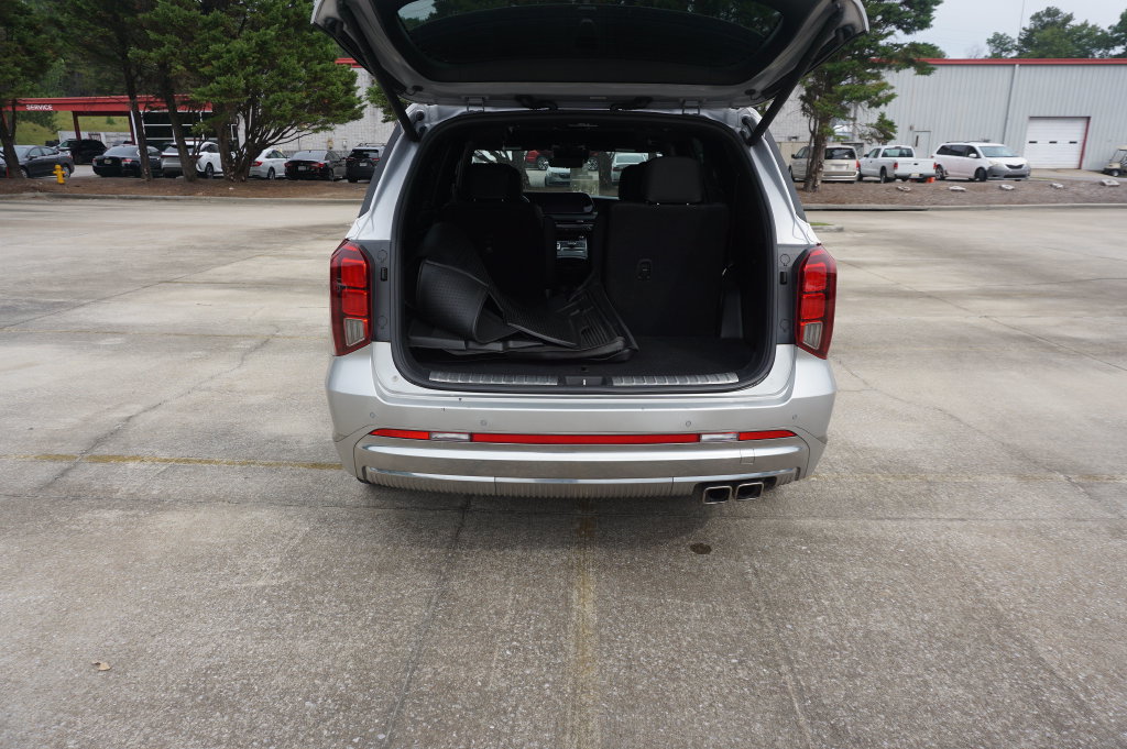 Used 2024 Hyundai Palisade Calligraphy FWD image 18